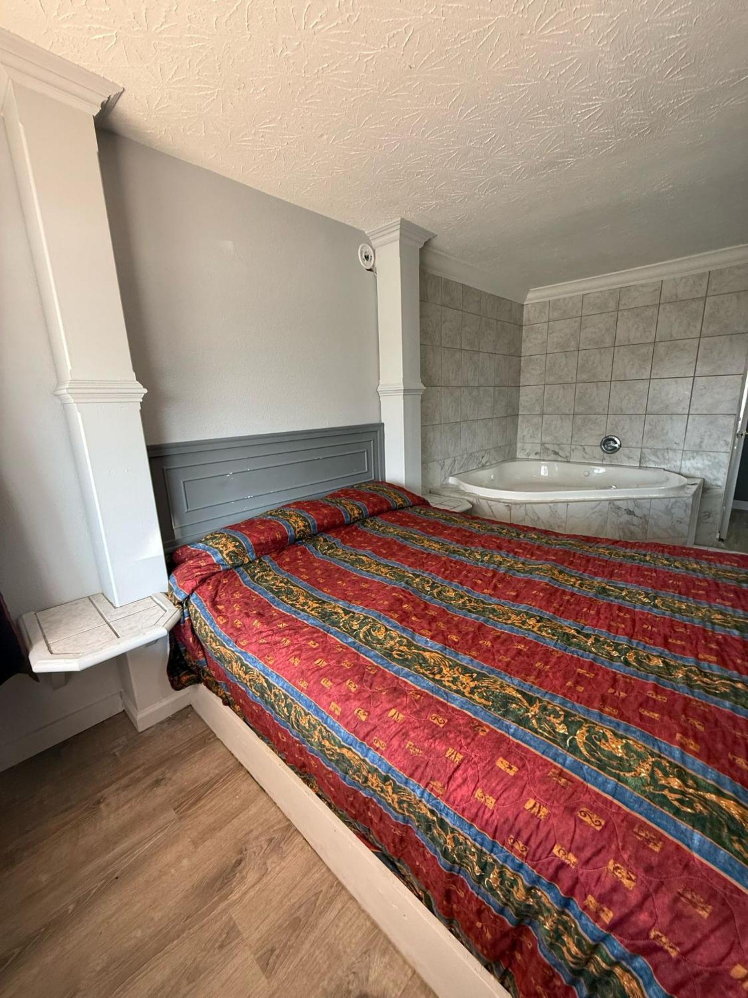 Blisspoint Inn Fka Motel 6T7 إنديانابوليس المظهر الخارجي الصورة