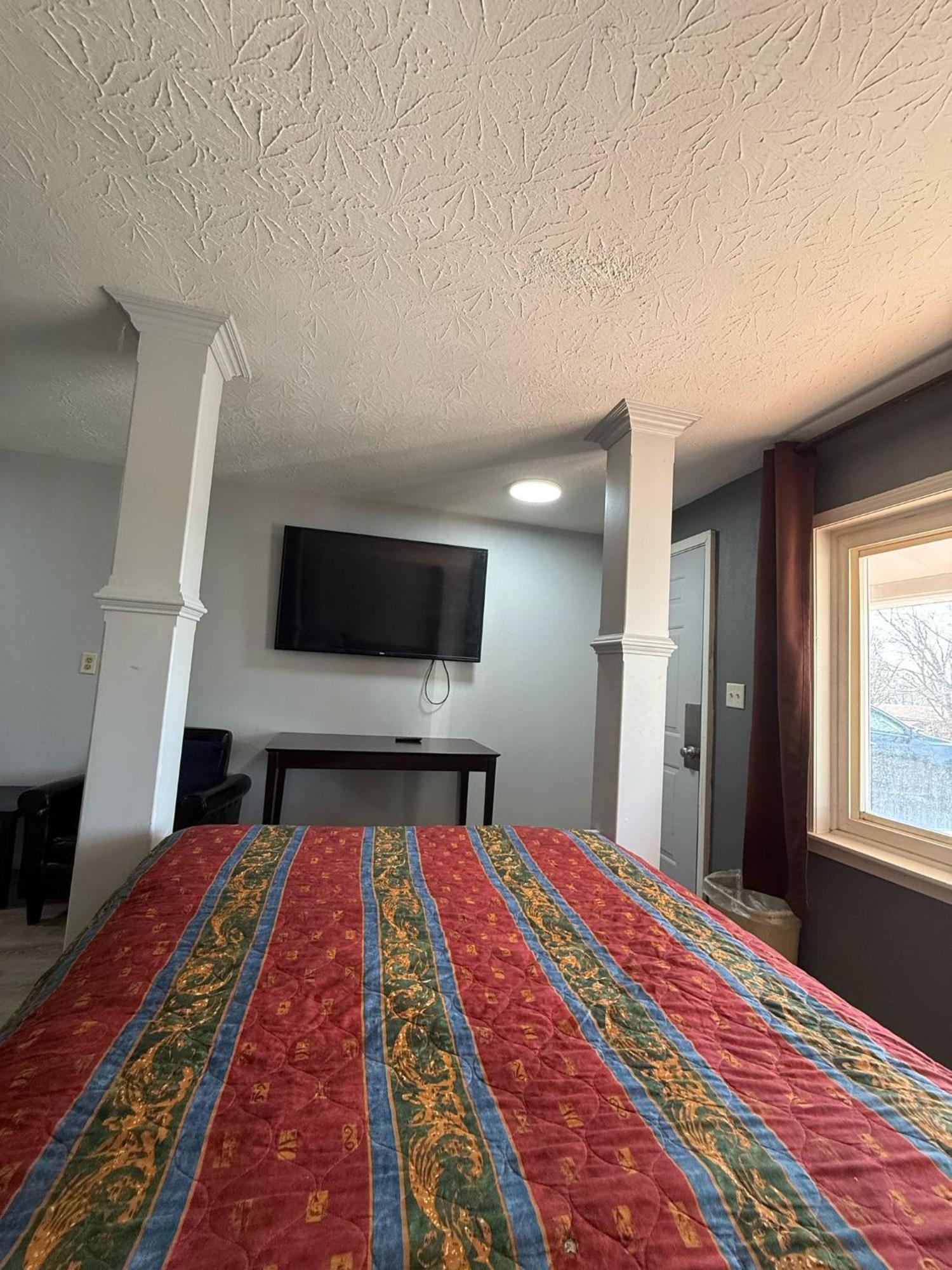 Blisspoint Inn Fka Motel 6T7 إنديانابوليس المظهر الخارجي الصورة