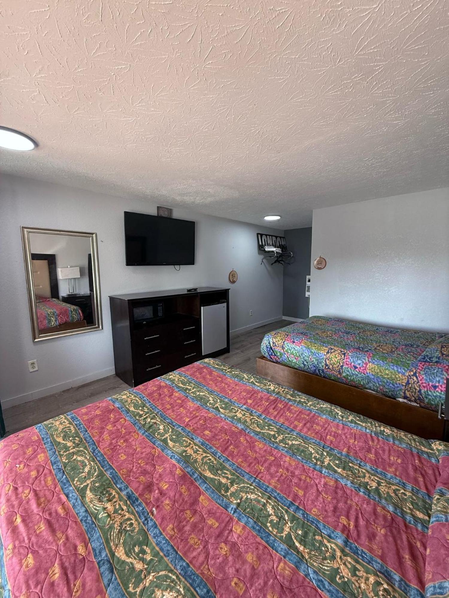 Blisspoint Inn Fka Motel 6T7 إنديانابوليس المظهر الخارجي الصورة